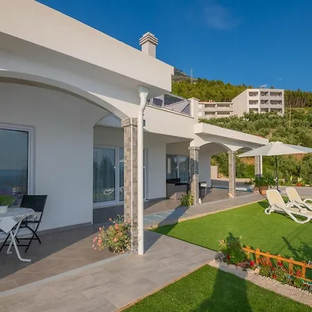 Miramel Mit Privaten Swimmingoool - Exklusiv *