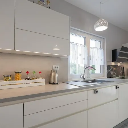 Miramel Mit Privaten Swimmingoool - Exklusiv Makarska