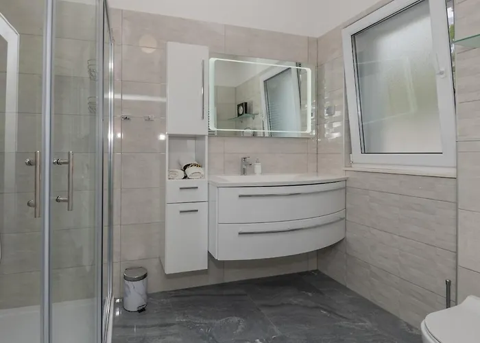 Miramel Mit Privaten Swimmingoool - Exklusiv