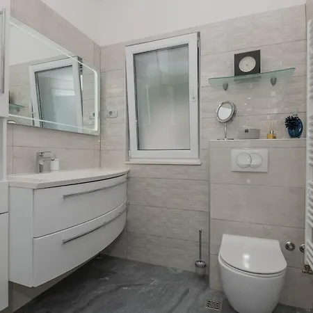 Miramel Mit Privaten Swimmingoool - Exklusiv *