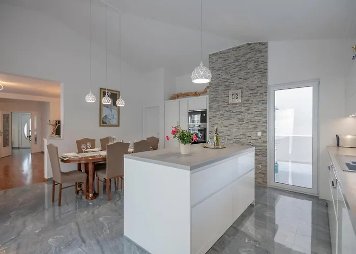 Vakantiehuis Miramel Mit Privaten Swimmingoool - Exklusiv *